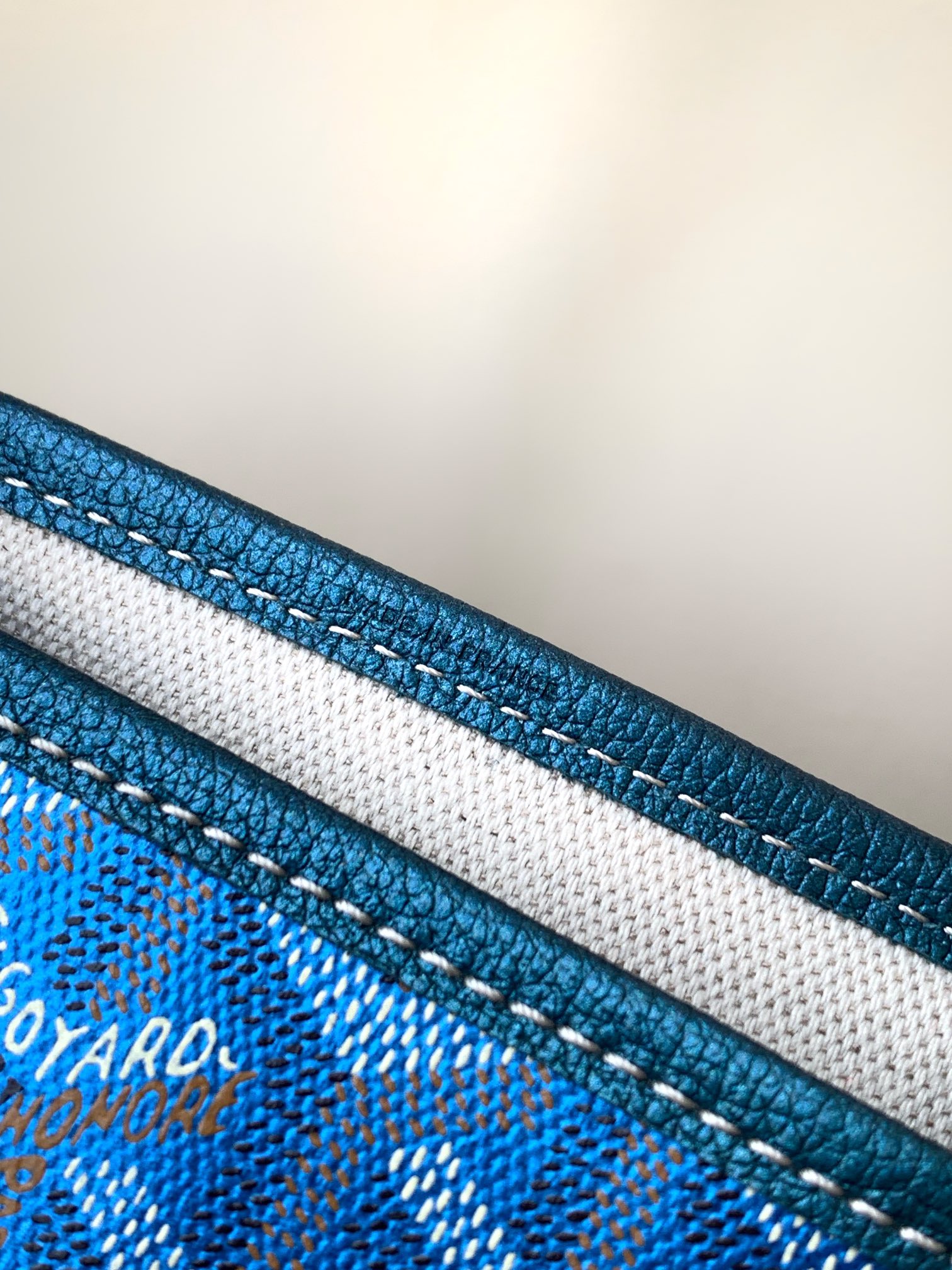 Goyard Basic Bag Canvas M