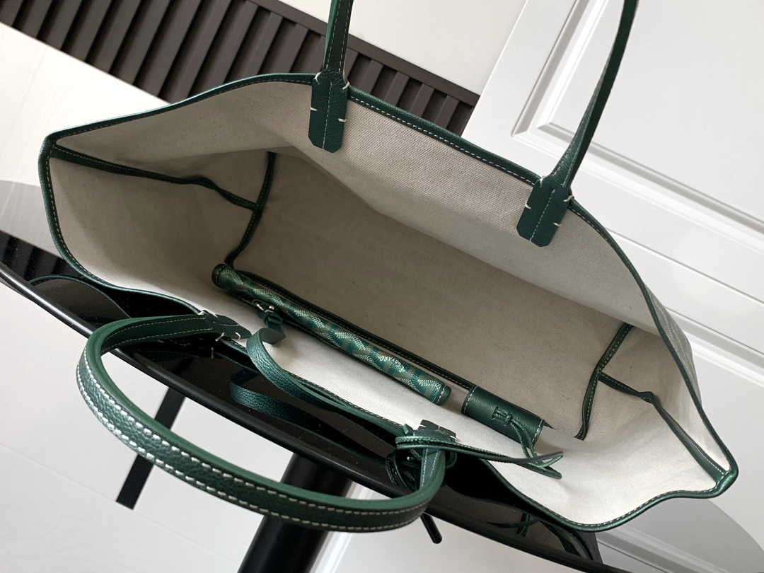 Goyard Basic Bag Canvas M