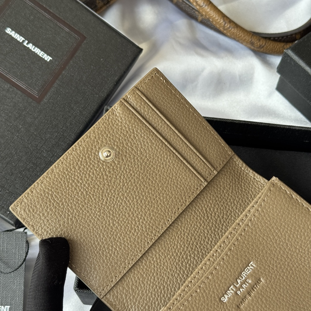 Ysl Basic Bag Cow Leather L-s