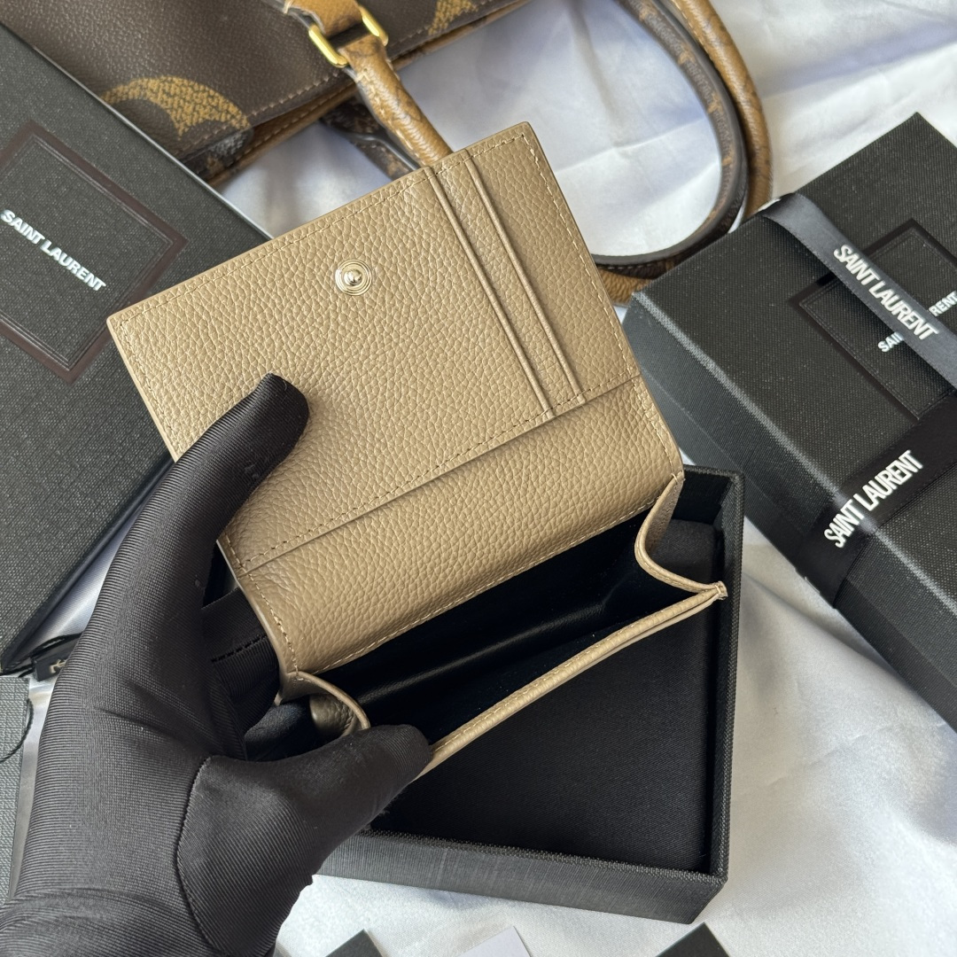 Ysl Basic Bag Cow Leather L-s