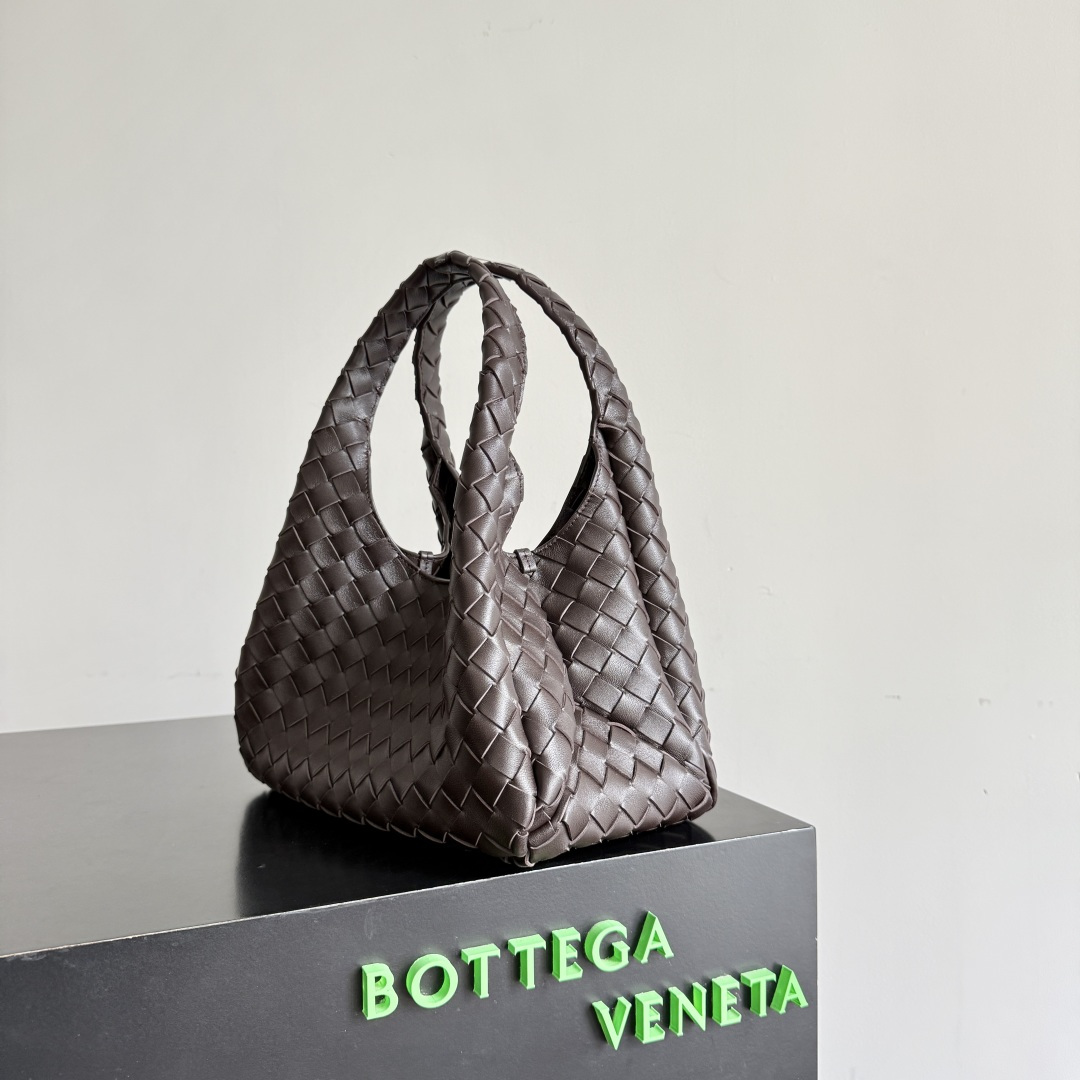 Bottega Veneta Shoulder Bag M-15cm