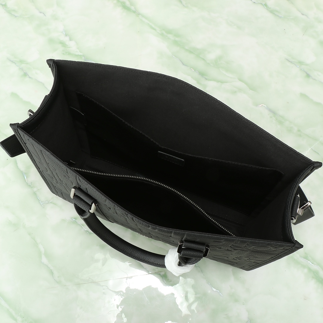 Dior Basic Bag Cow Leather Black Foldable L-s-242l