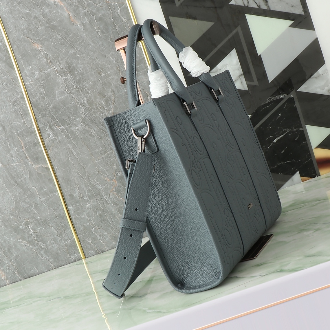 Dior Basic Bag Cow Leather Gray Foldable L-s-242l