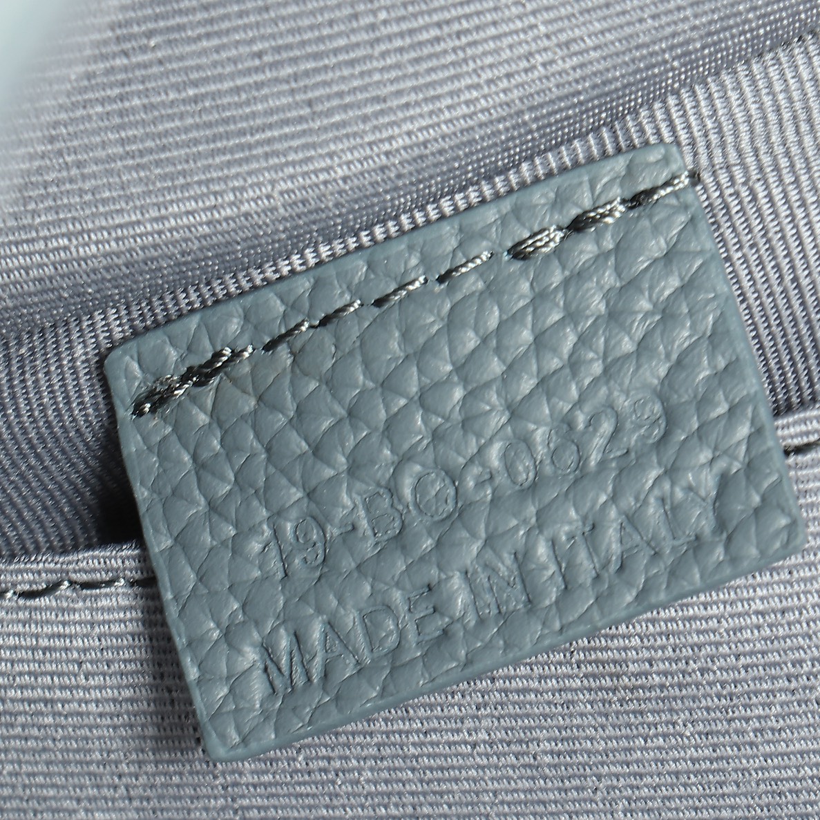 Dior Basic Bag Cow Leather Gray Foldable L-s-242l