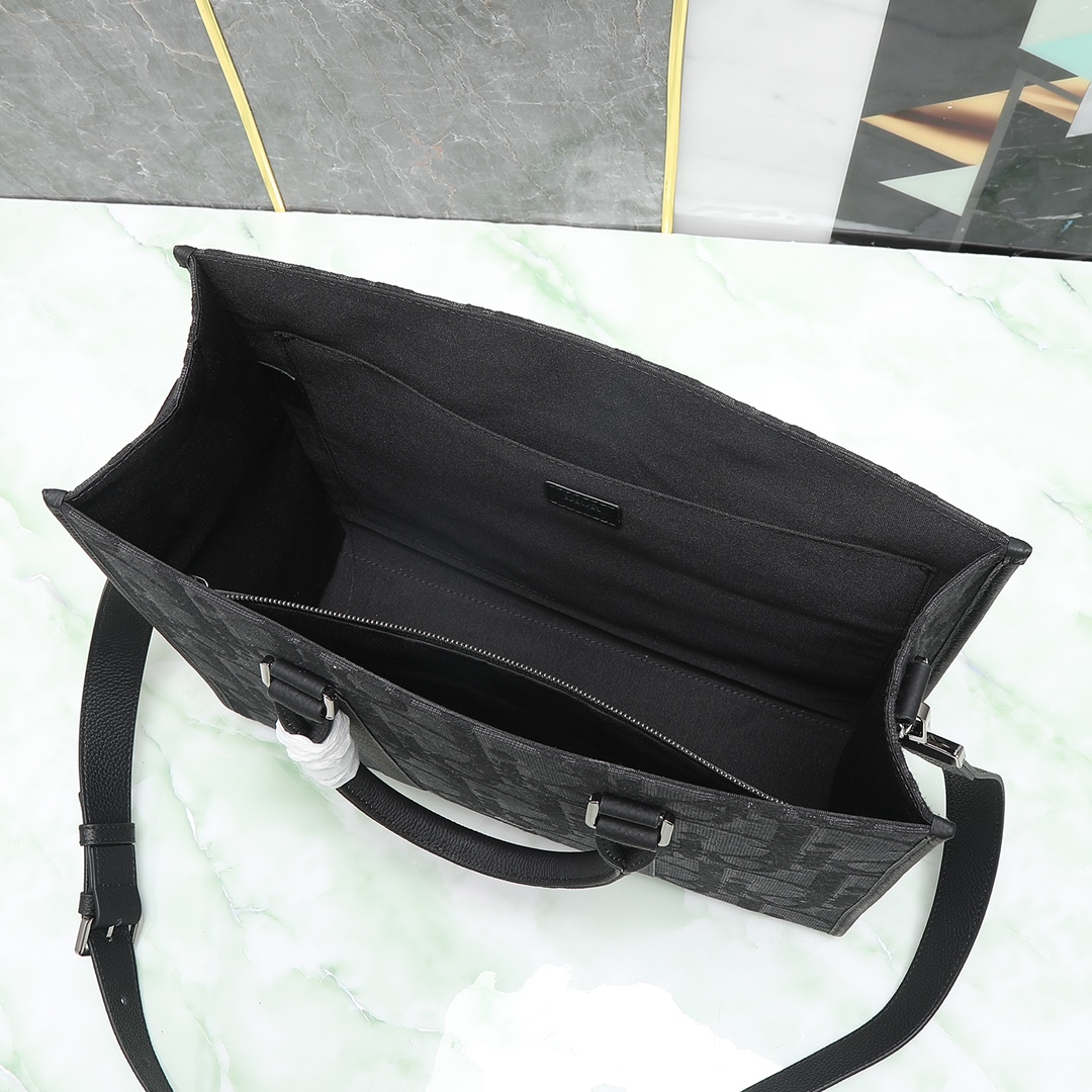 Dior Basic Bag Black L-xl-s