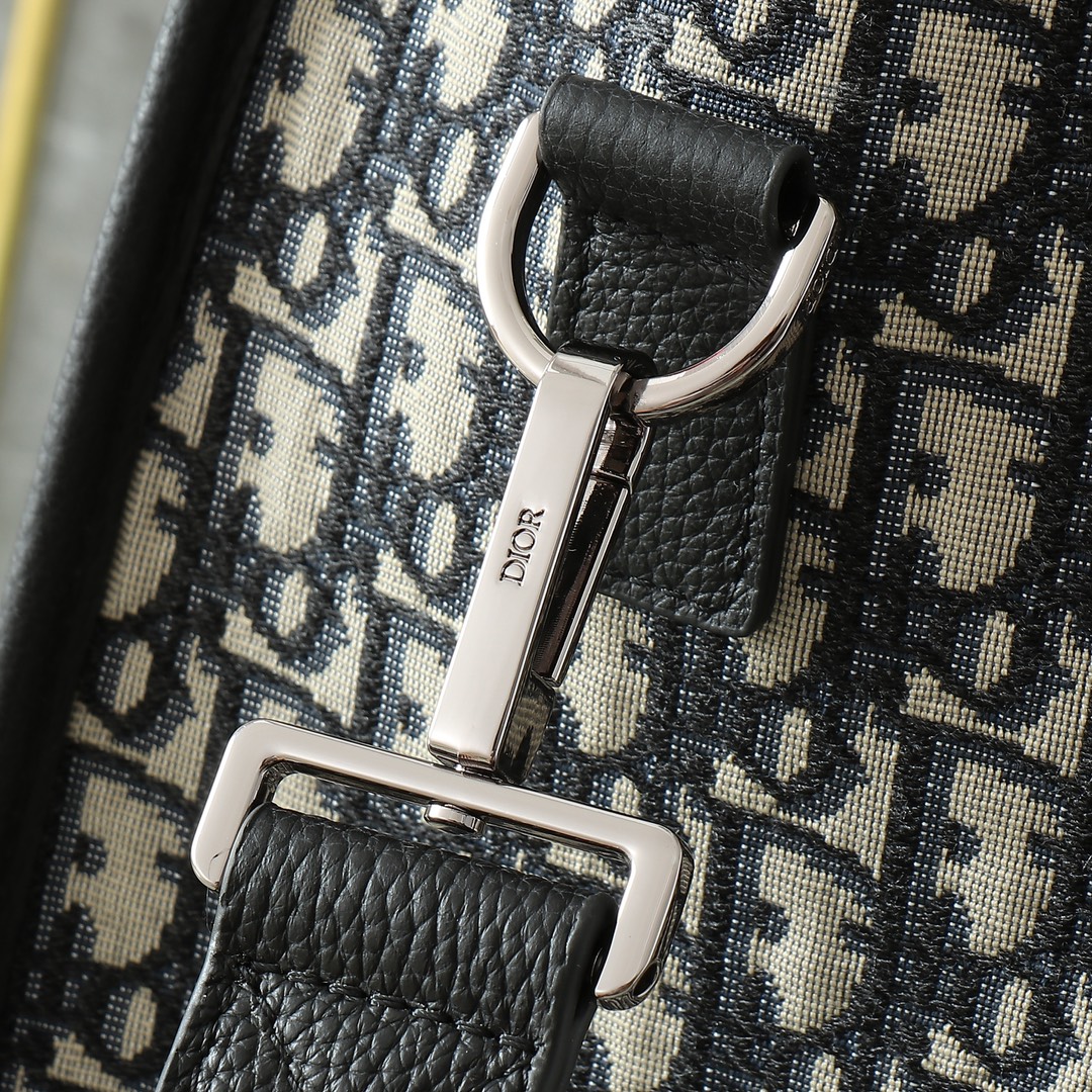 Dior Basic Bag Cow Leather Black L-s