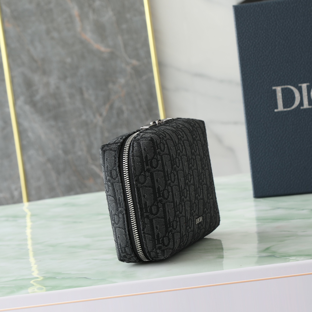 Dior Clutch Bag Cow Leather Black L-s