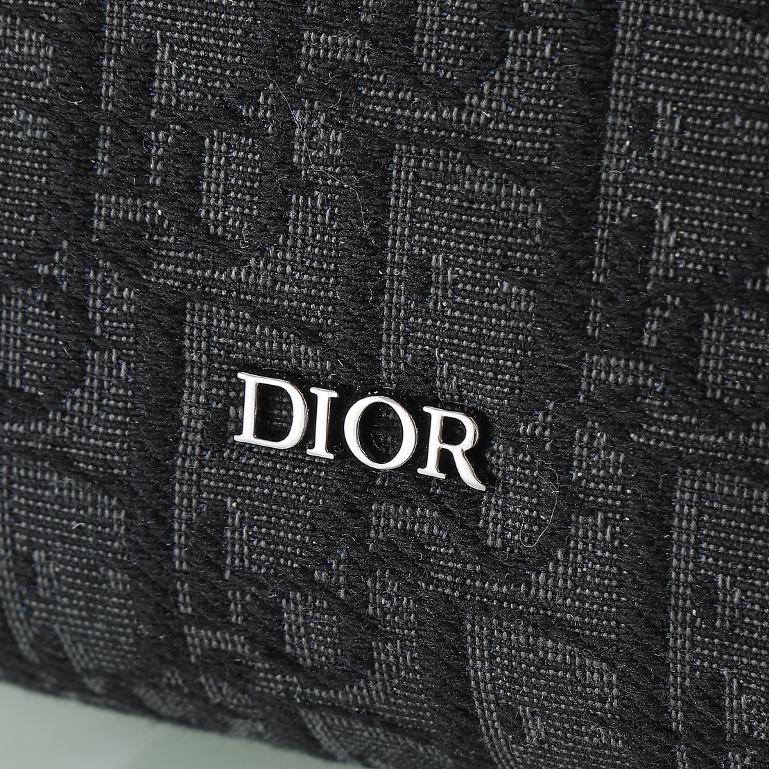 Dior Clutch Bag Cow Leather Black L-s