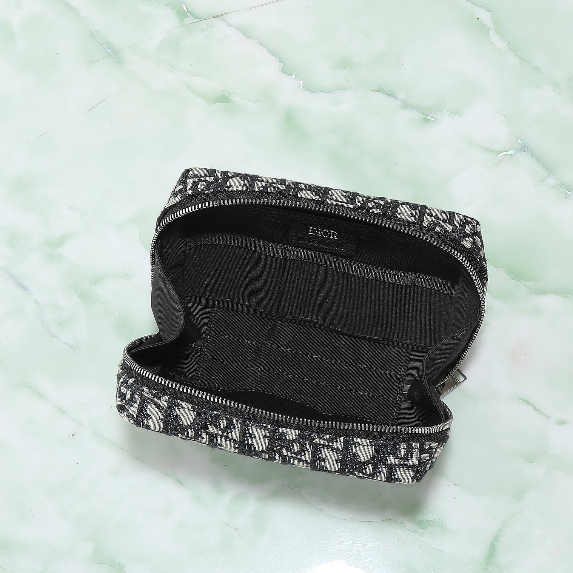 Dior Clutch Bag Cow Leather Black L-s