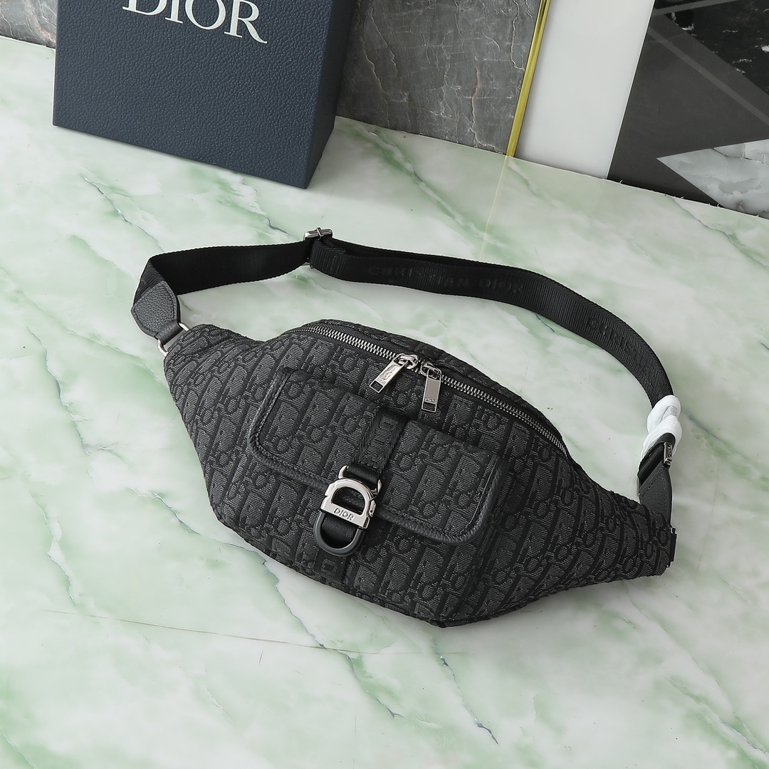 Dior Basic Bag Cow Leather Black L-s