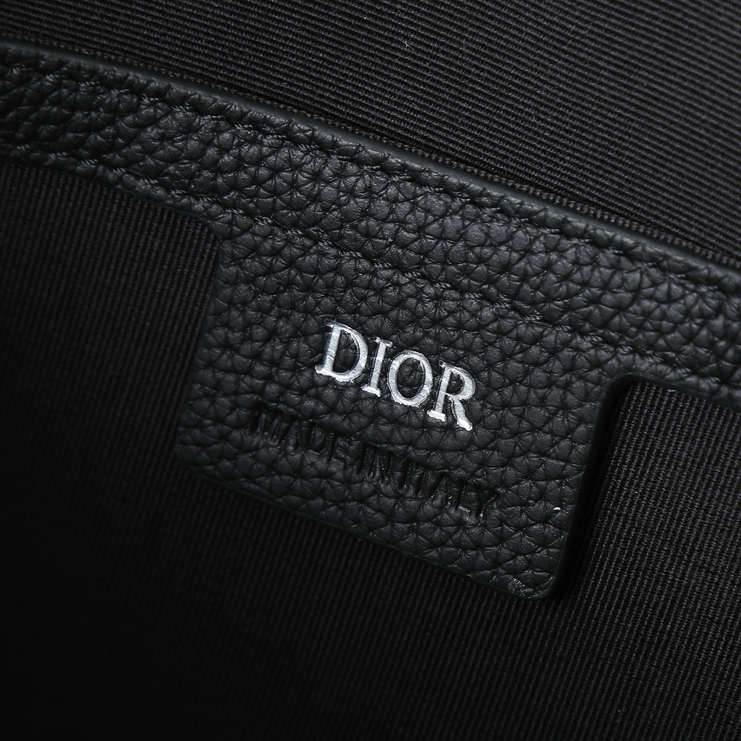 Dior Basic Bag Cow Leather Black M-l-s