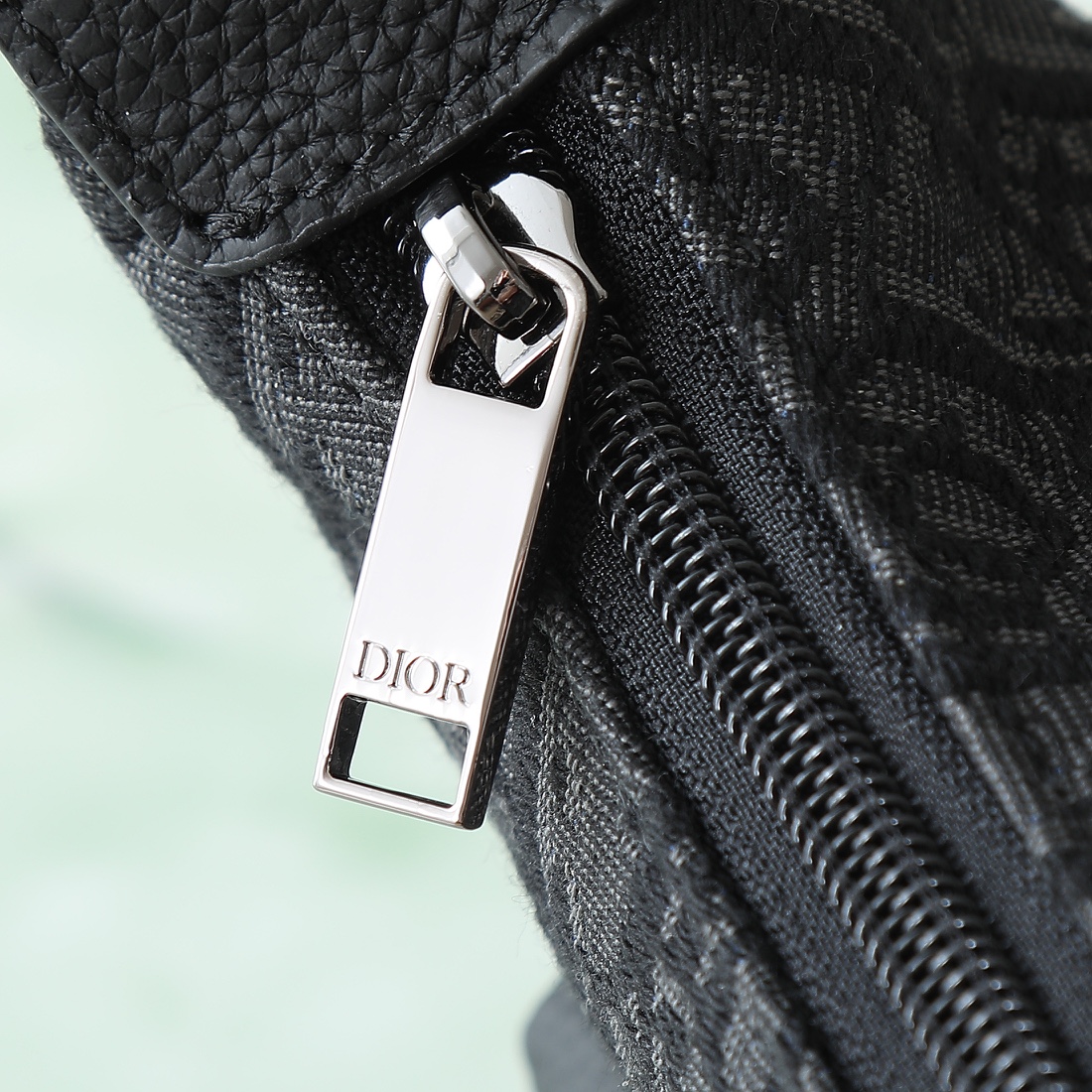 Dior Basic Bag Cow Leather Black L-s