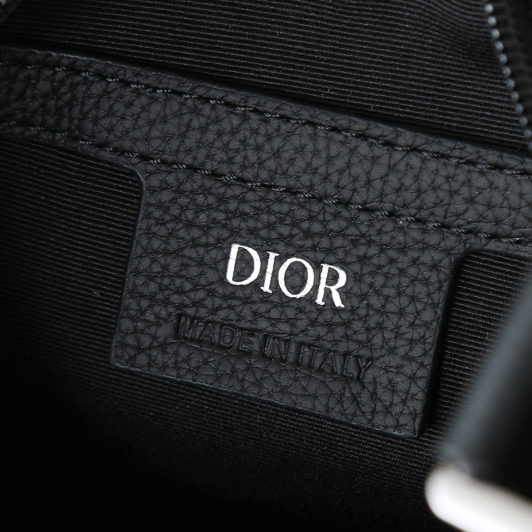 Dior Basic Bag Cow Leather Black L-s