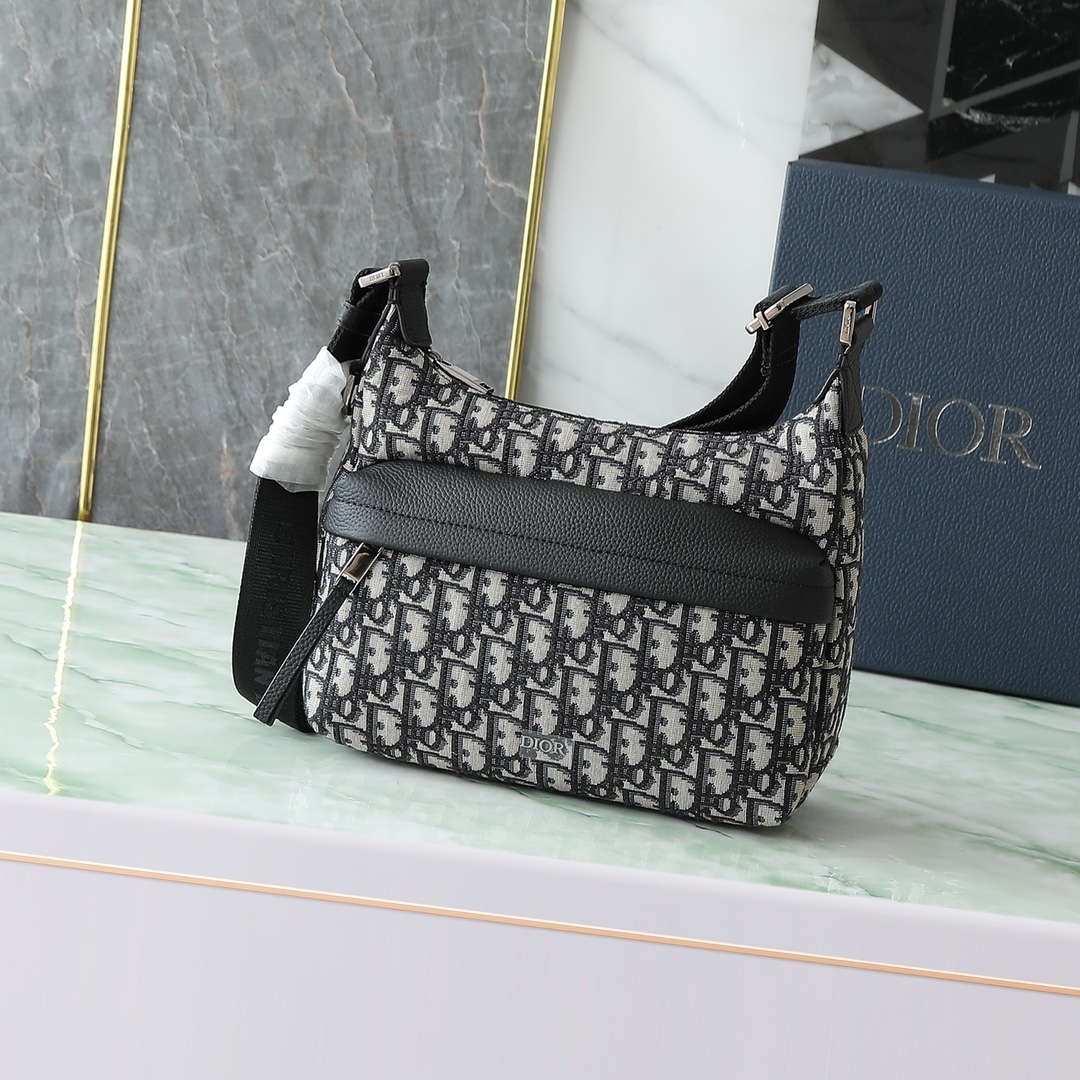 Dior Basic Bag Cow Leather Black L-s