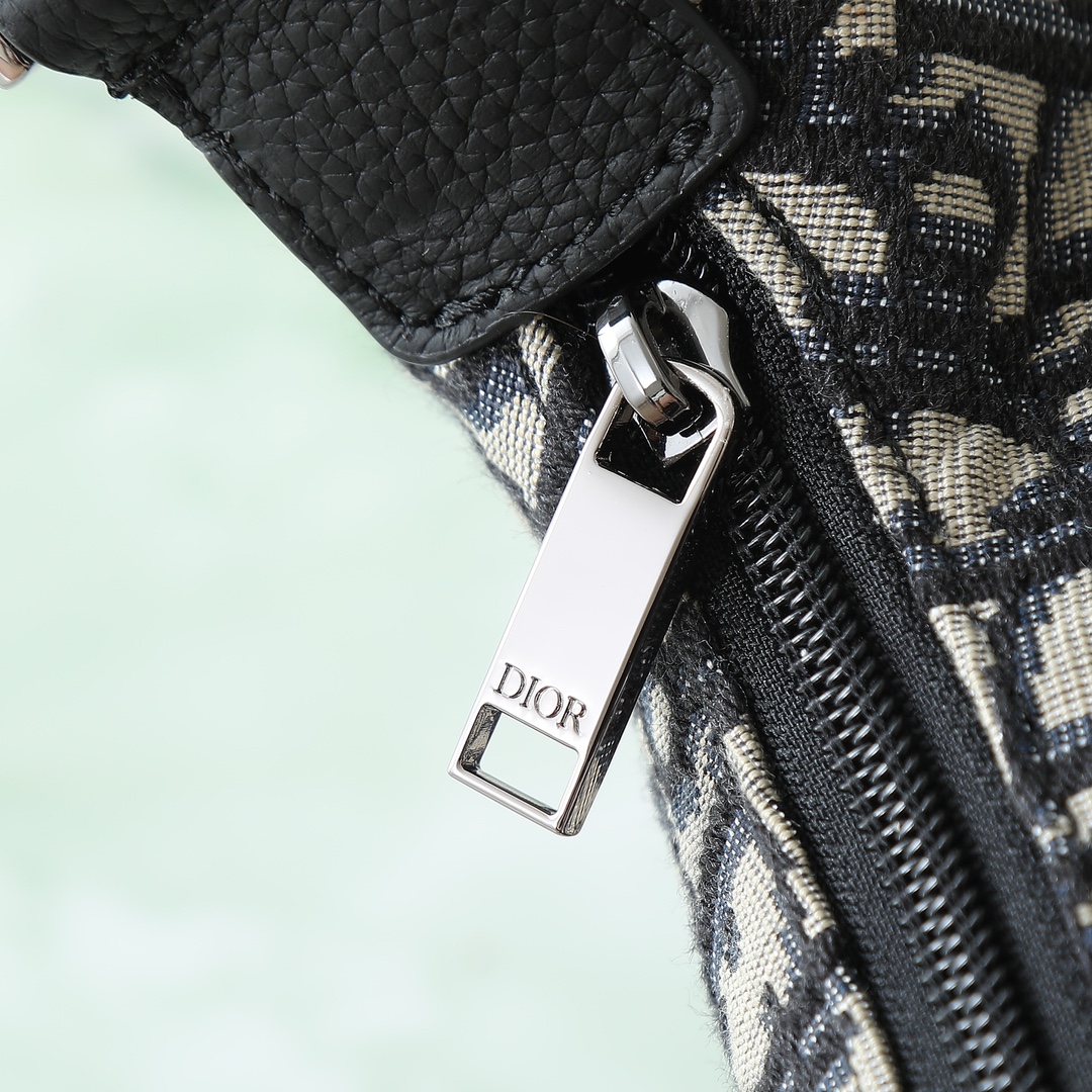 Dior Basic Bag Cow Leather Black L-s