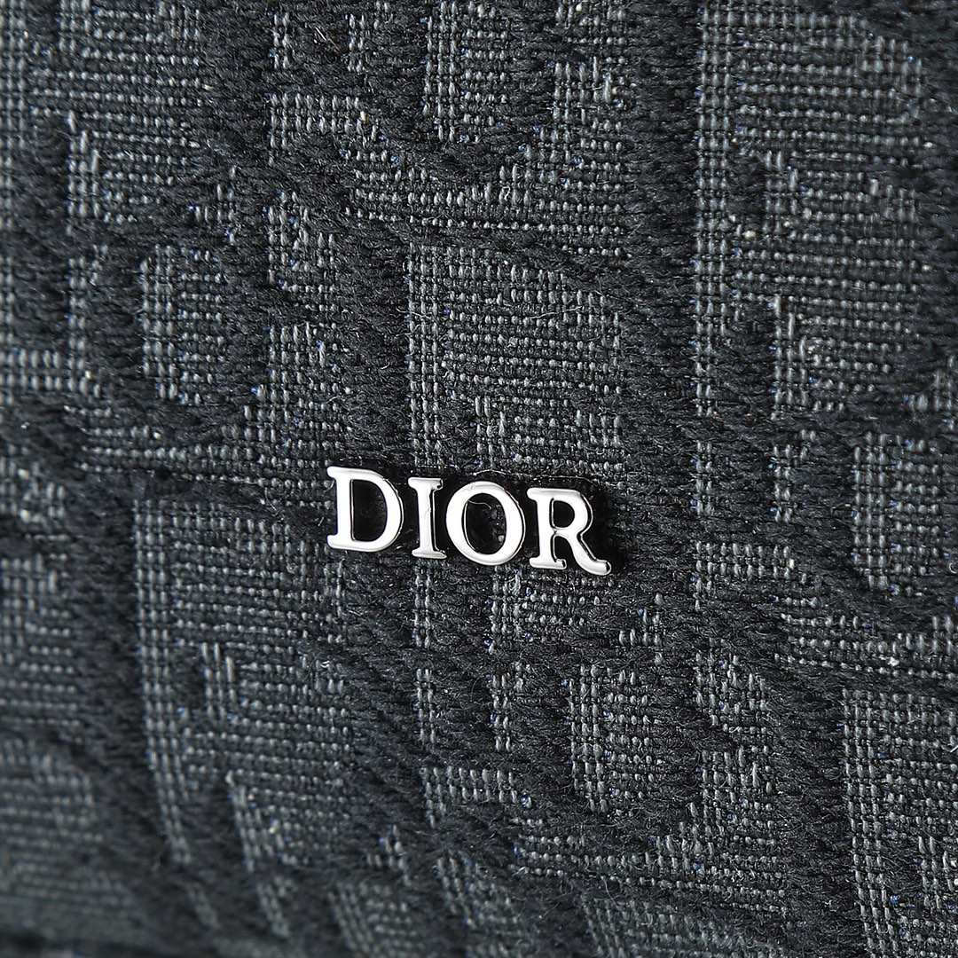 Dior Clutch Bag Cow Leather Black L-s