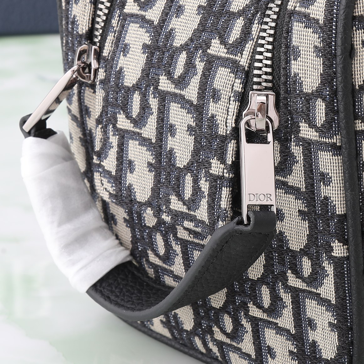 Dior Basic Bag Cow Leather Black L-s