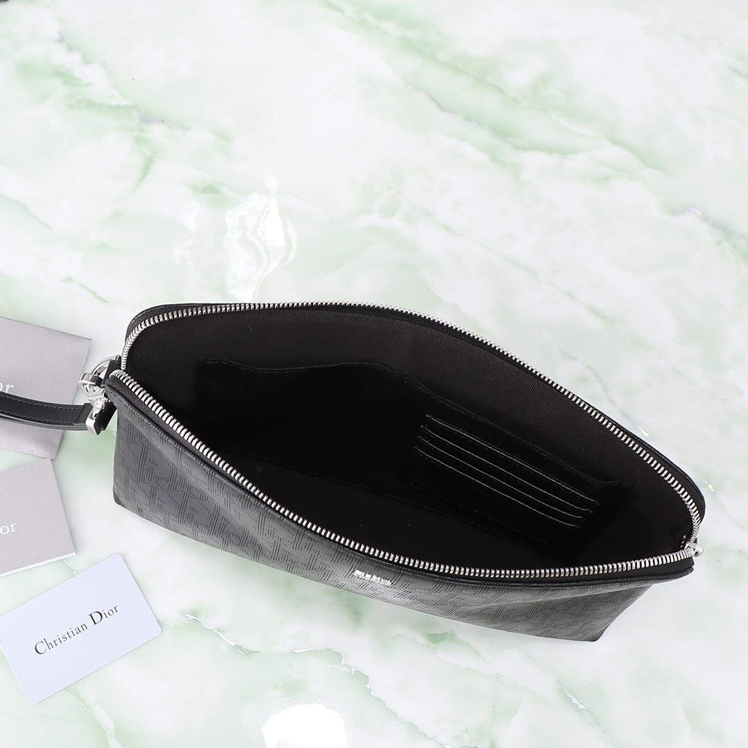 Dior Clutch Bag Cow Leather Black L-s