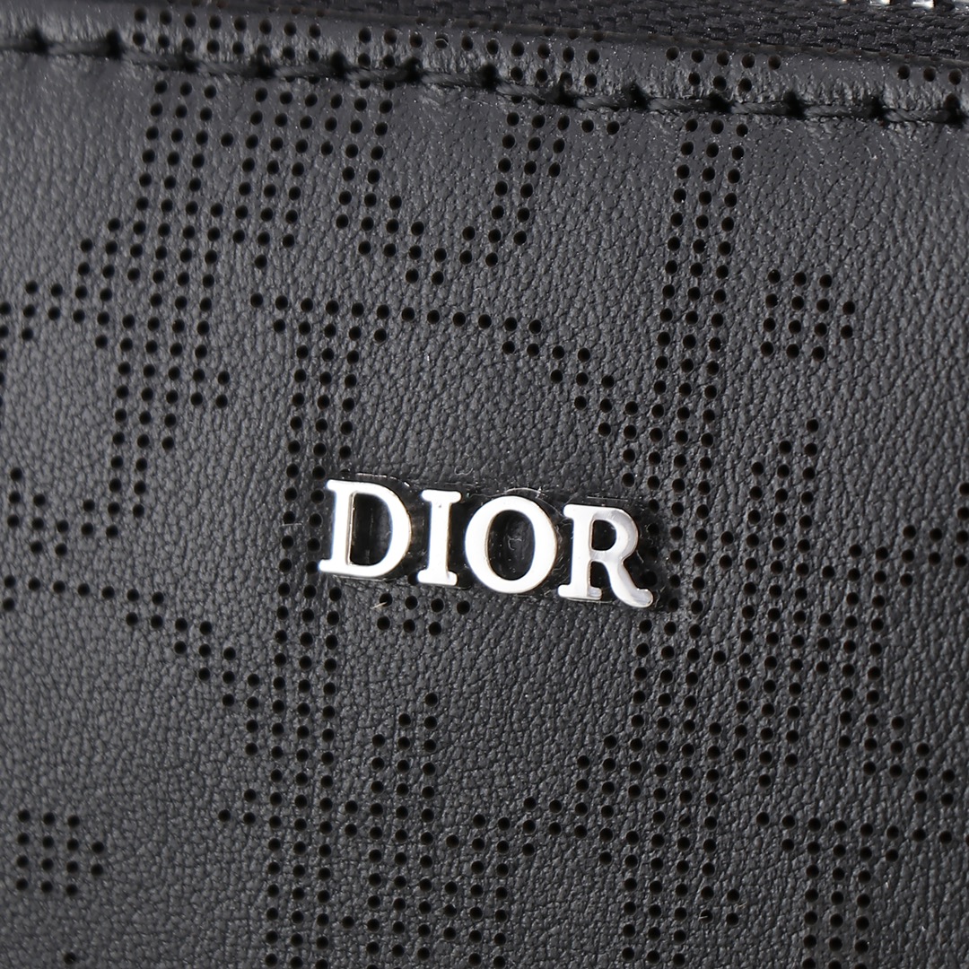 Dior Clutch Bag Cow Leather Black L-s