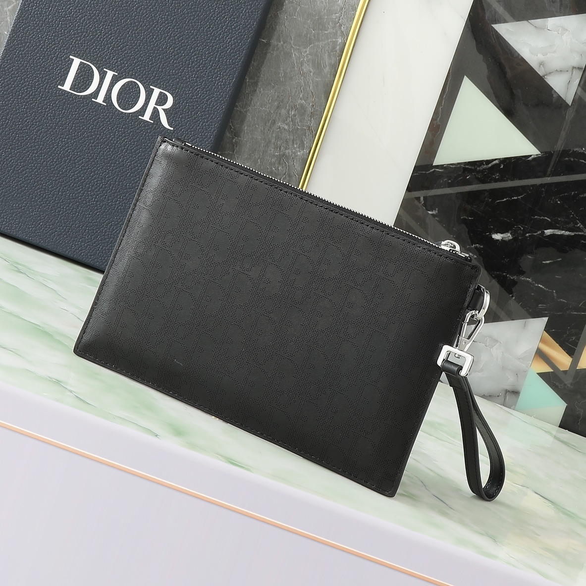 Dior Clutch Bag Cow Leather Black L-s