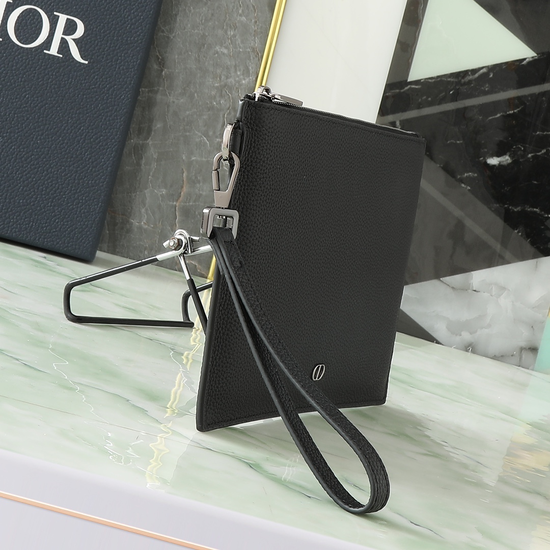 Dior Clutch Bag Cow Leather Black S