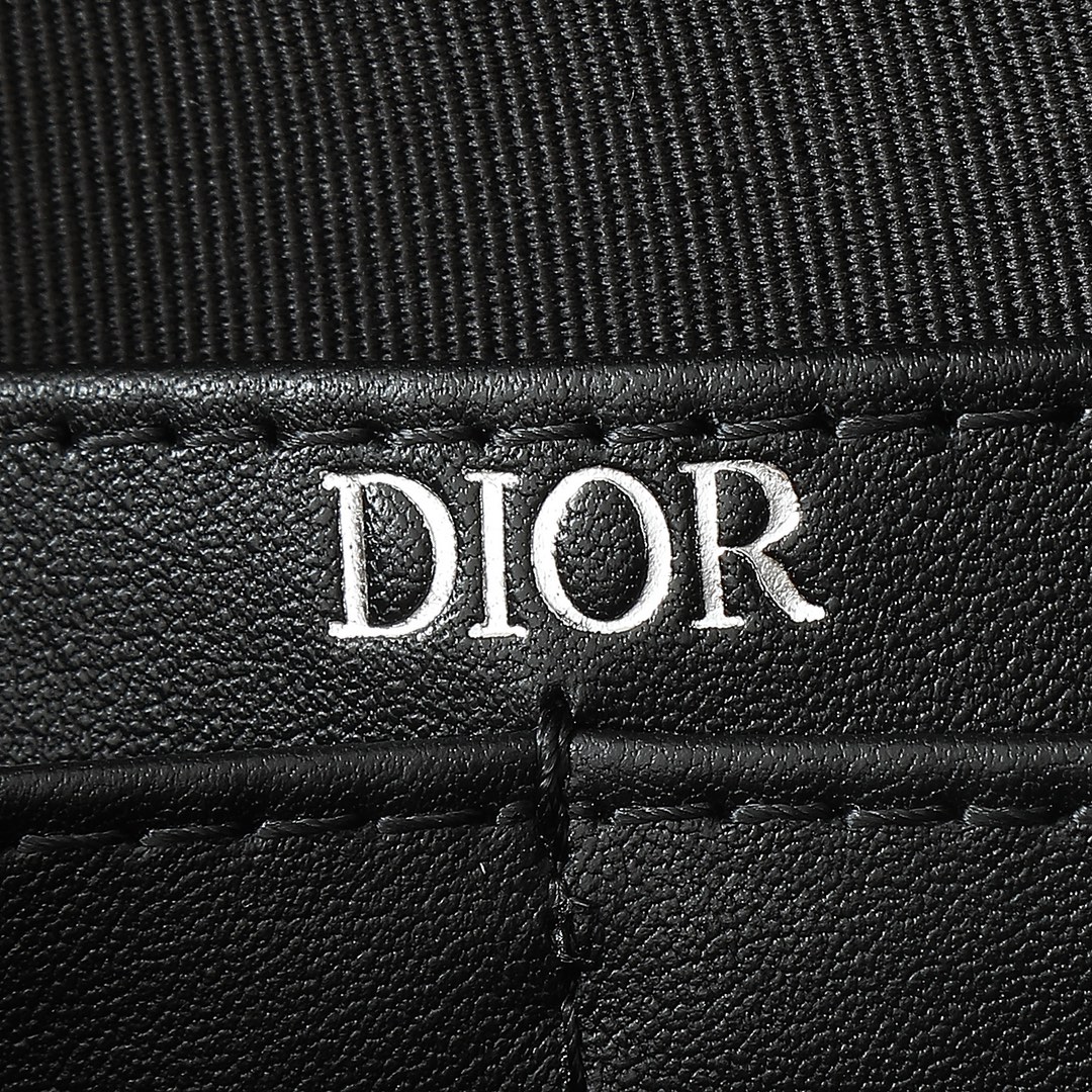 Dior Clutch Bag Cow Leather Black S