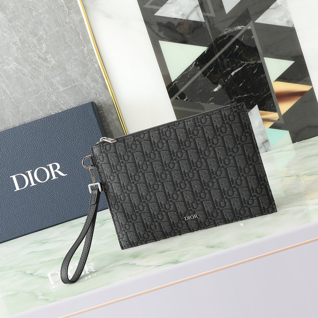 Dior Clutch Bag Cow Leather Black L-s
