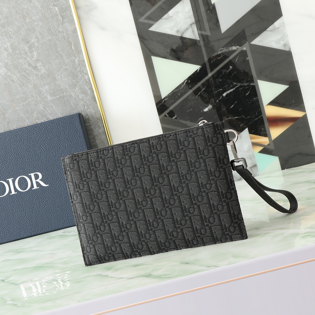 Dior Clutch Bag Cow Leather Black L-s