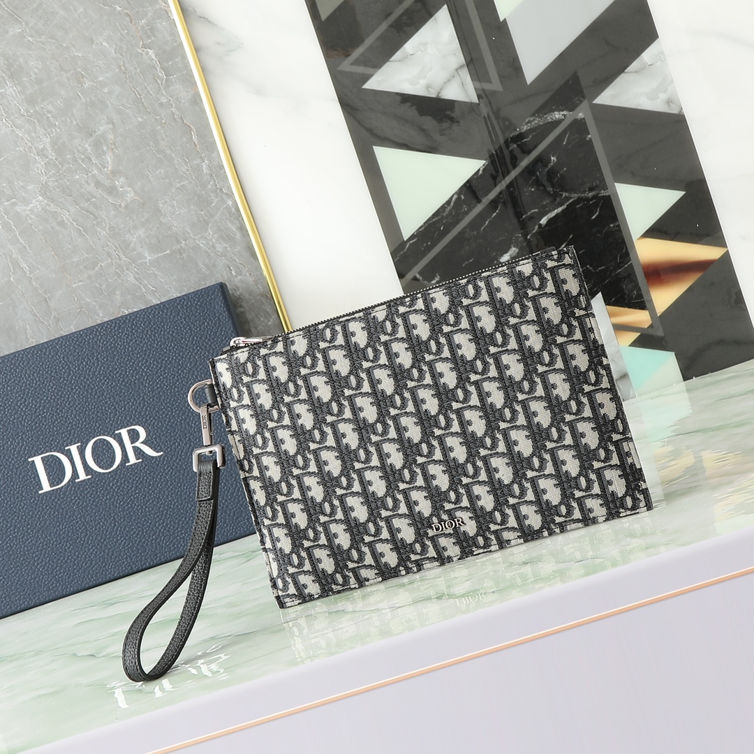 Dior Clutch Bag Cow Leather Black L-s