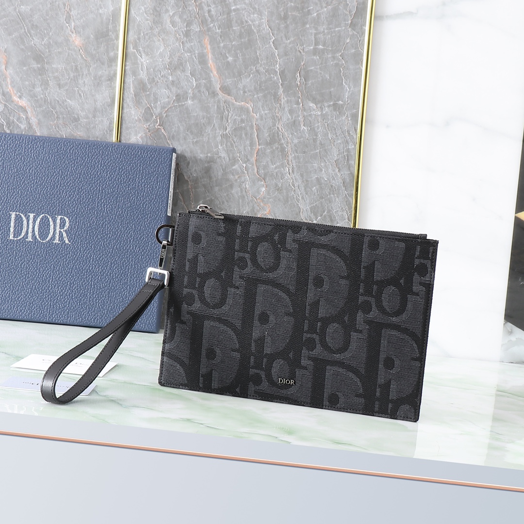 Dior Clutch Bag Cow Leather Black L-xl-s
