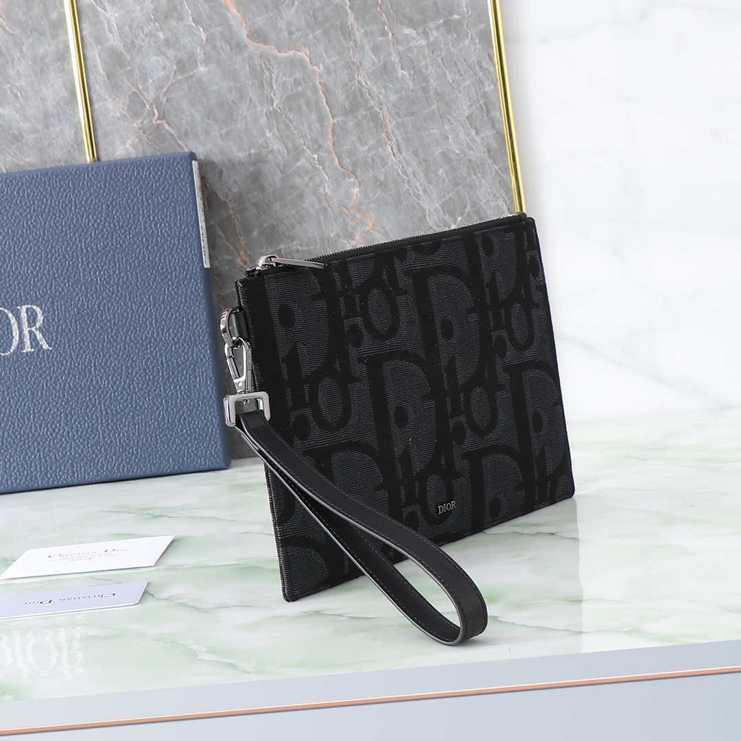 Dior Clutch Bag Cow Leather Black L-xl-s