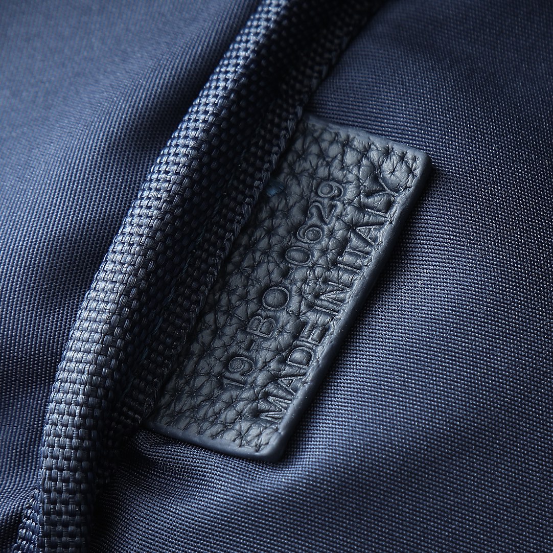 Dior Shoulder Bag Cow Leather White M-l-s