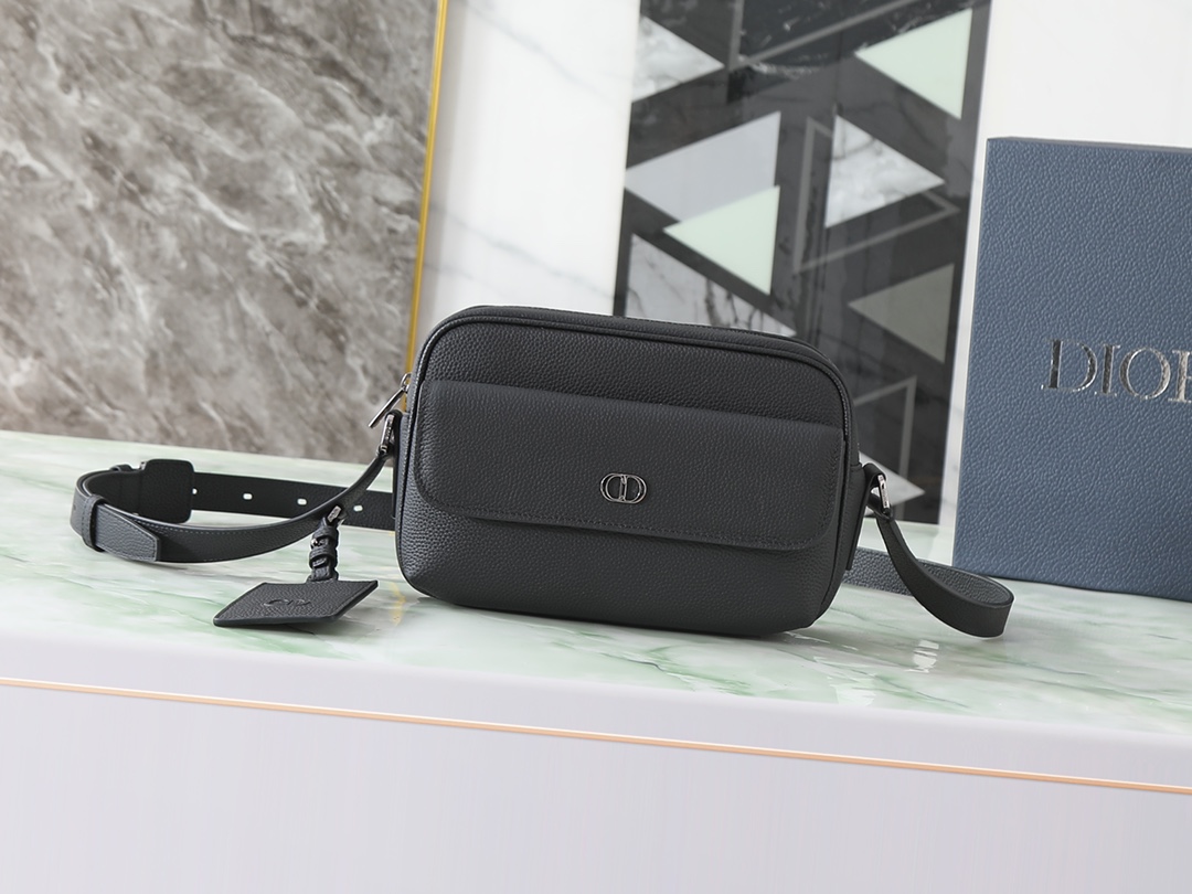 Dior Messenger Bag Cow Leather Black