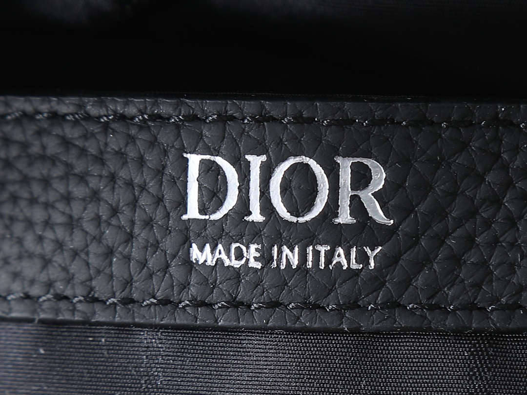 Dior Messenger Bag Cow Leather Black