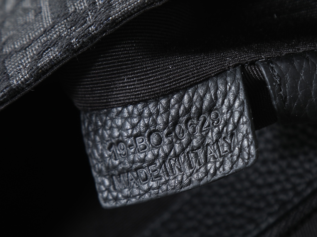 Dior Basic Bag Cow Leather Black L-s