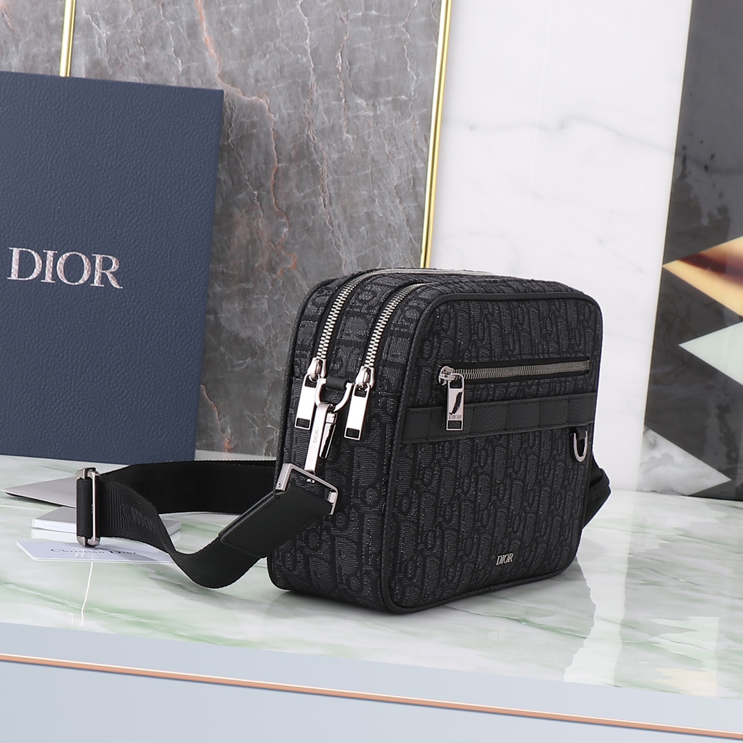 Dior Basic Bag Cow Leather Black L-s