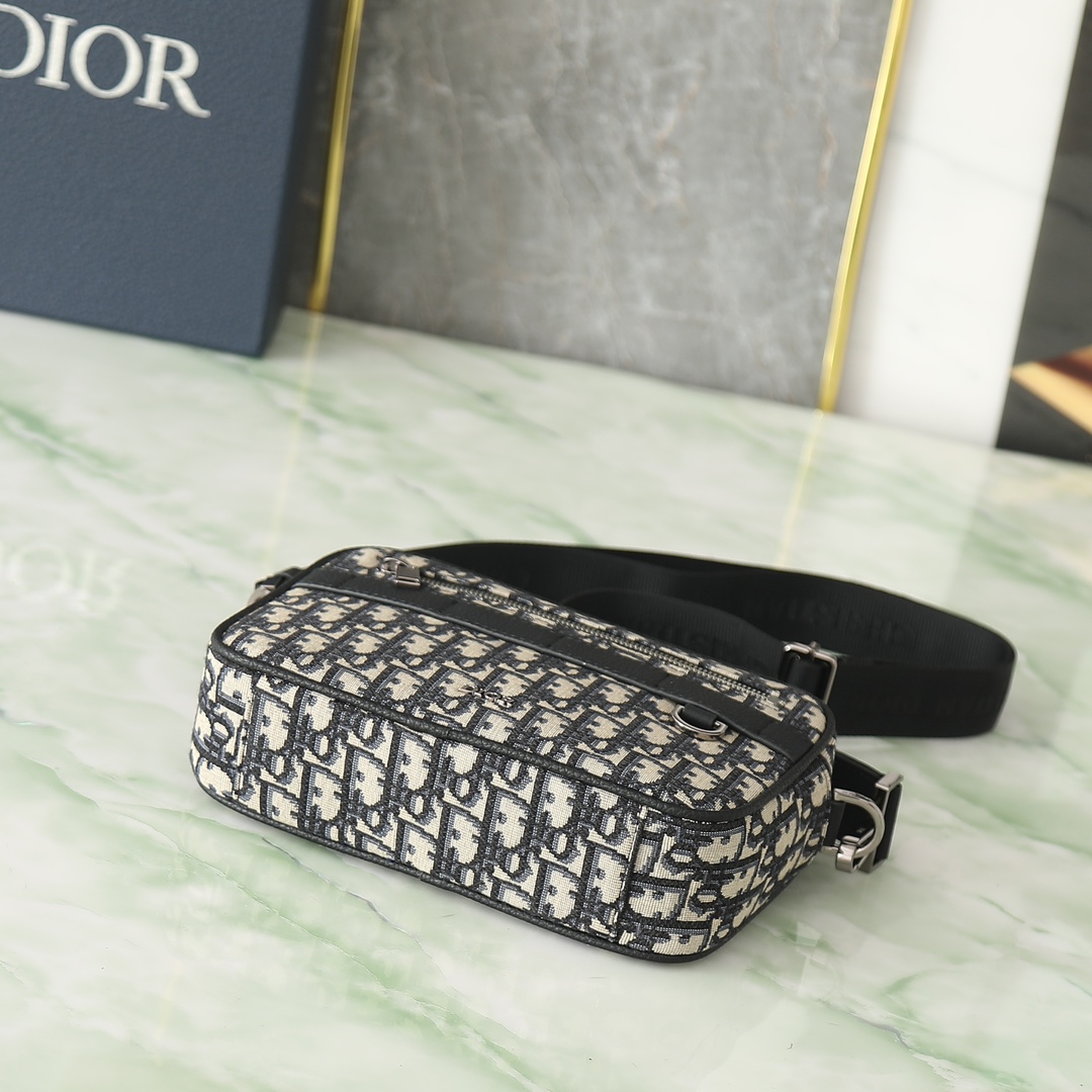 Dior Messenger Bag Cow Leather Black M-l-s