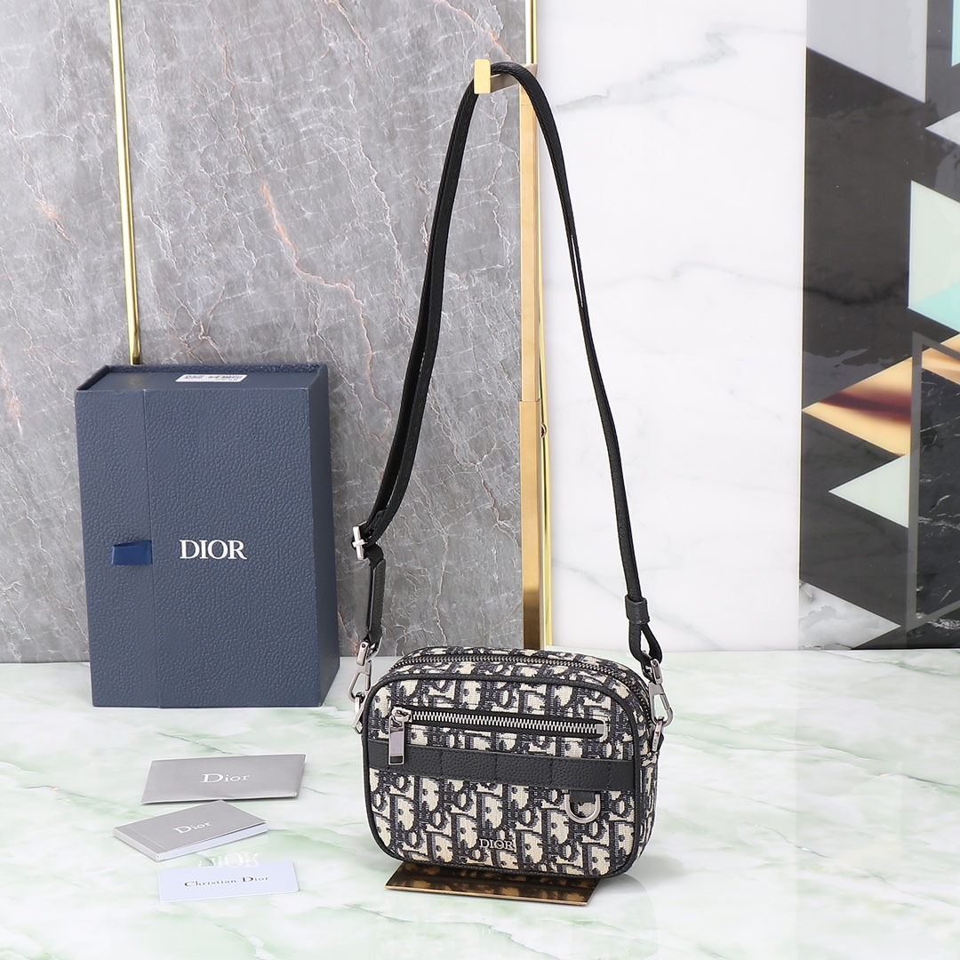 Dior Messenger Bag Cow Leather Black Mini Size L-s