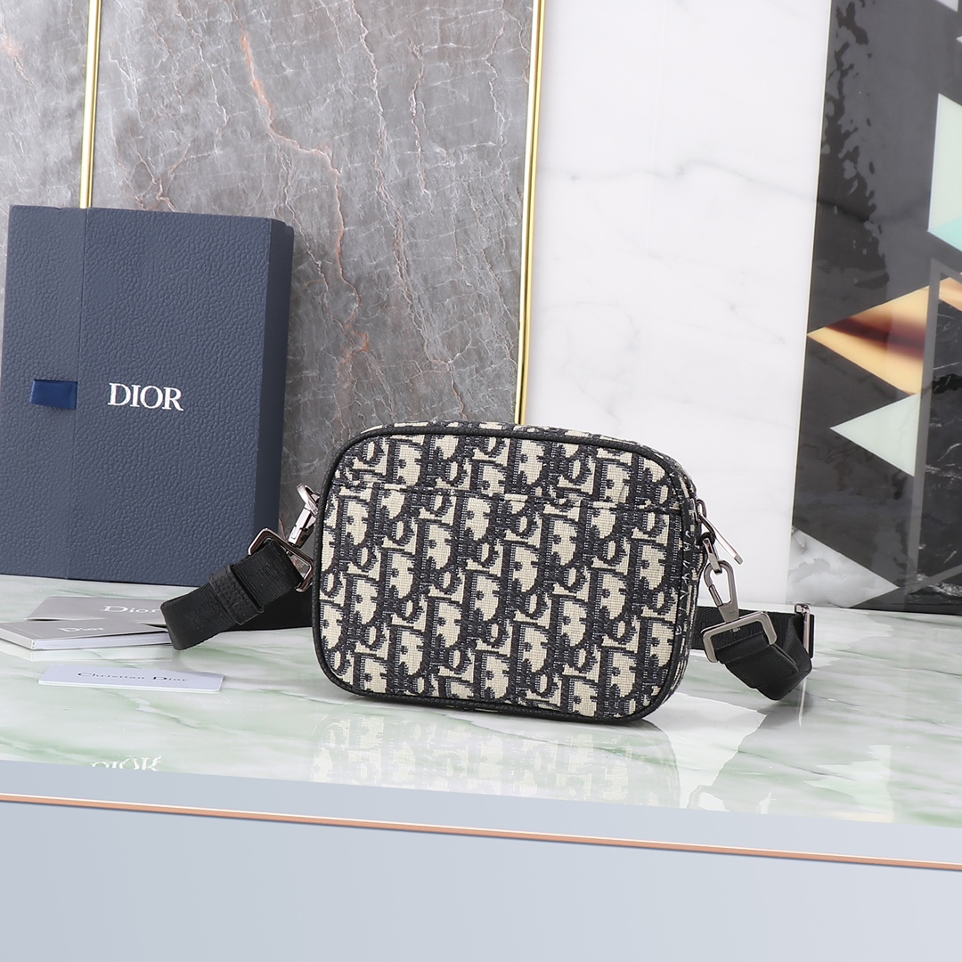 Dior Messenger Bag Cow Leather Black Mini Size L-s