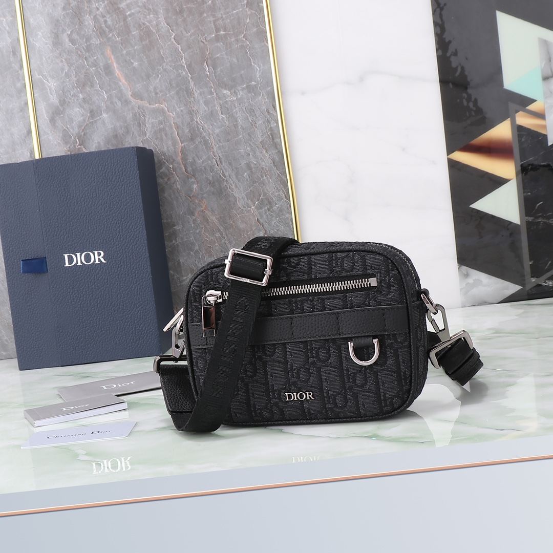 Dior Messenger Bag Cow Leather Black Mini Size L-s