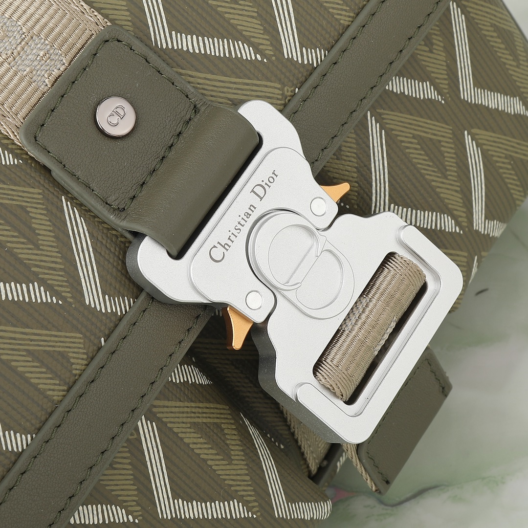 Dior Basic Bag Cow Leather M-s