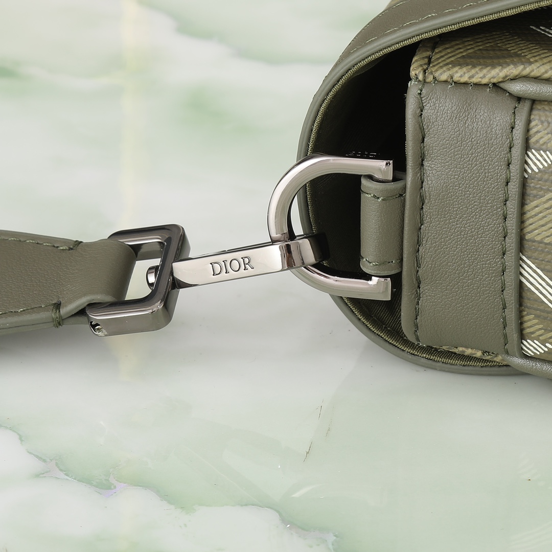 Dior Basic Bag Cow Leather M-s