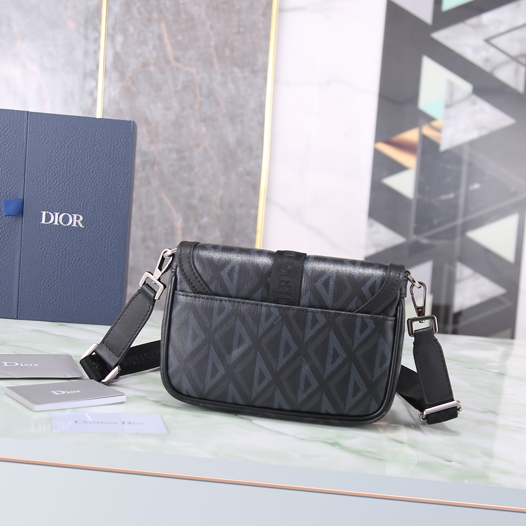 Dior Basic Bag Cow Leather Black Mini Size M-s