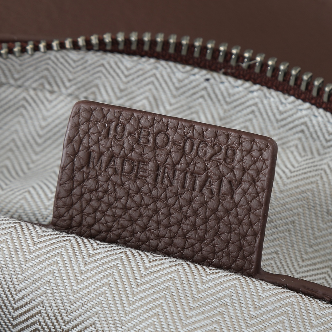 Dior Basic Bag Cow Leather Brown Mini Size S