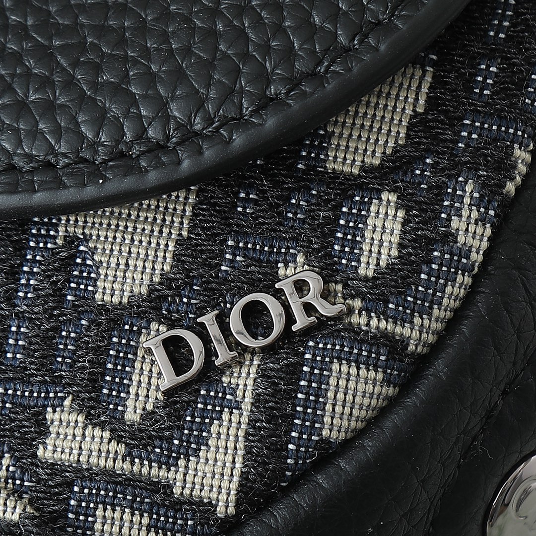 Dior Basic Bag Cow Leather Black Mini Size L-s