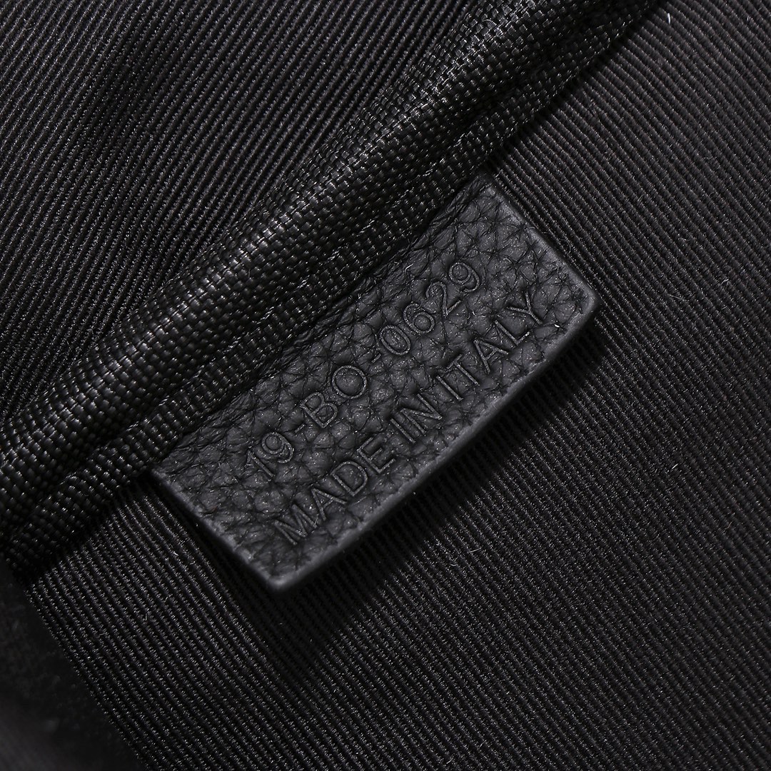 Dior Shoulder Bag Cow Leather Black M-s