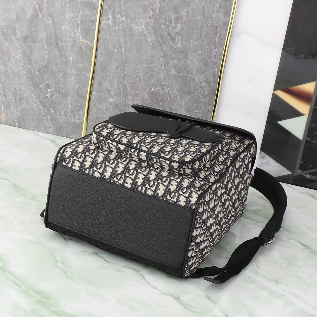 Dior Shoulder Bag Cow Leather Black L