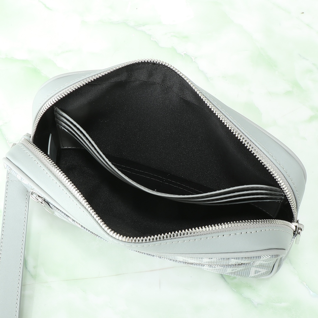 Dior Clutch Bag Canvas M-l-s