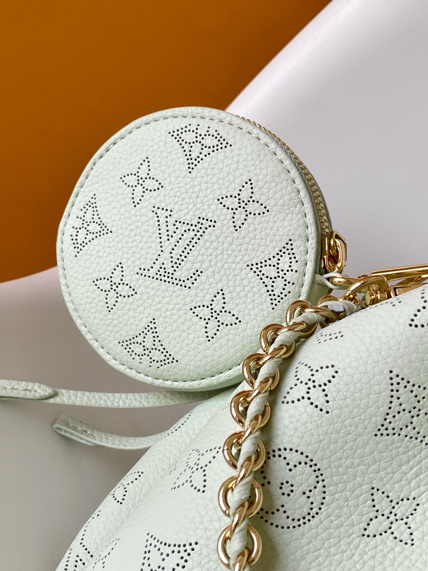 Louis Vuitton Bucket Bag Cow Leather Black M-l