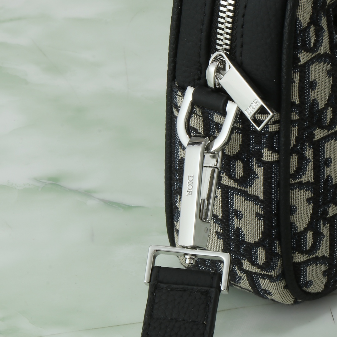 Dior Basic Bag Cow Leather Black L-s